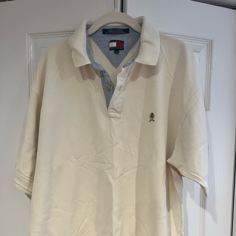 THREE Like new polos